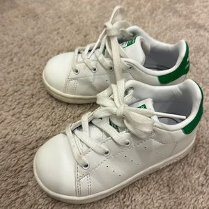 Adidas Stan smith toddler size 6c